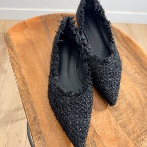 Elegant Black Women's Flats